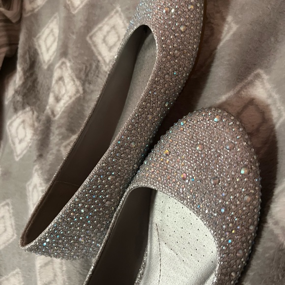 Sliver Flats - Picture 3 of 4